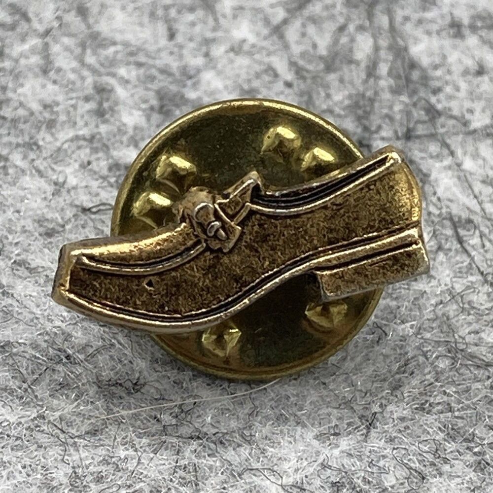 Vtg Gold Tone Men's Shoe Tie Tack Lapel Pin Quirky Hipster Dopamine Dressing